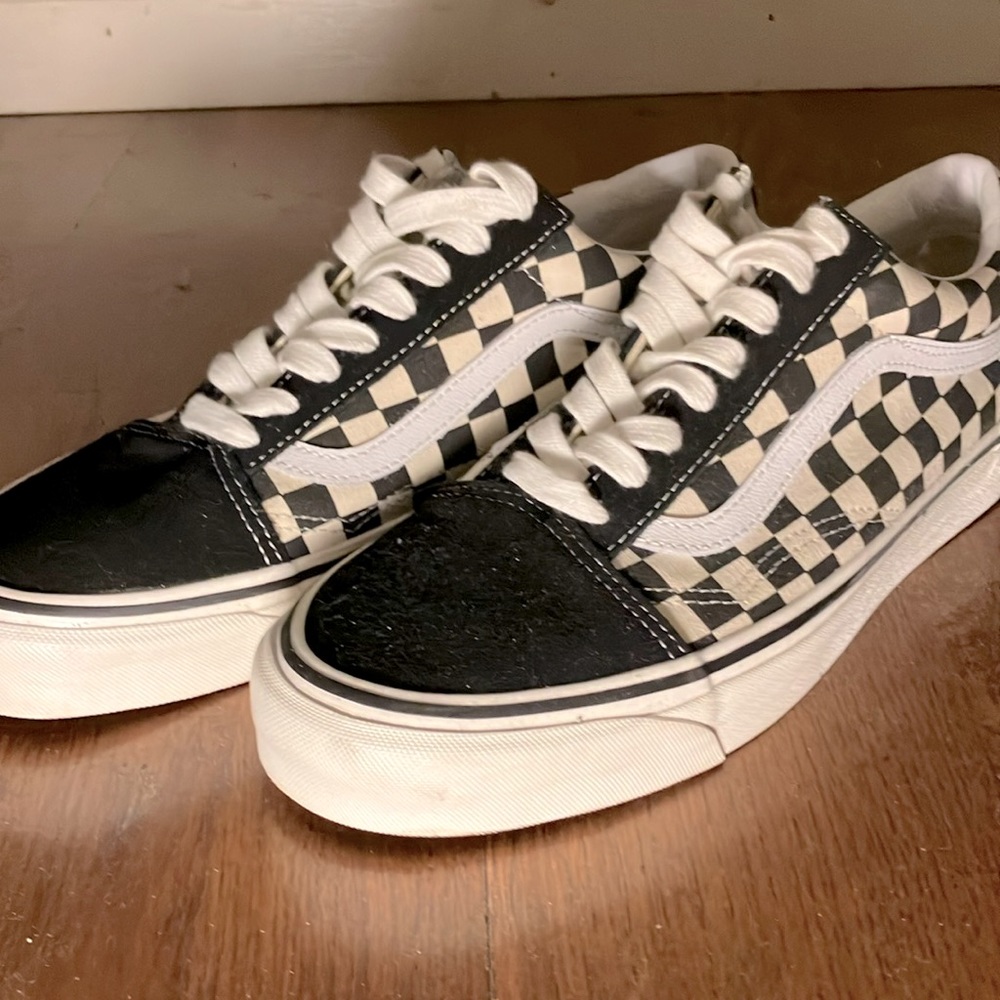 Vans checkered Size 10